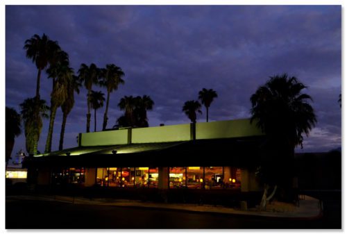 Photographie de Palm Springs Nighthawk