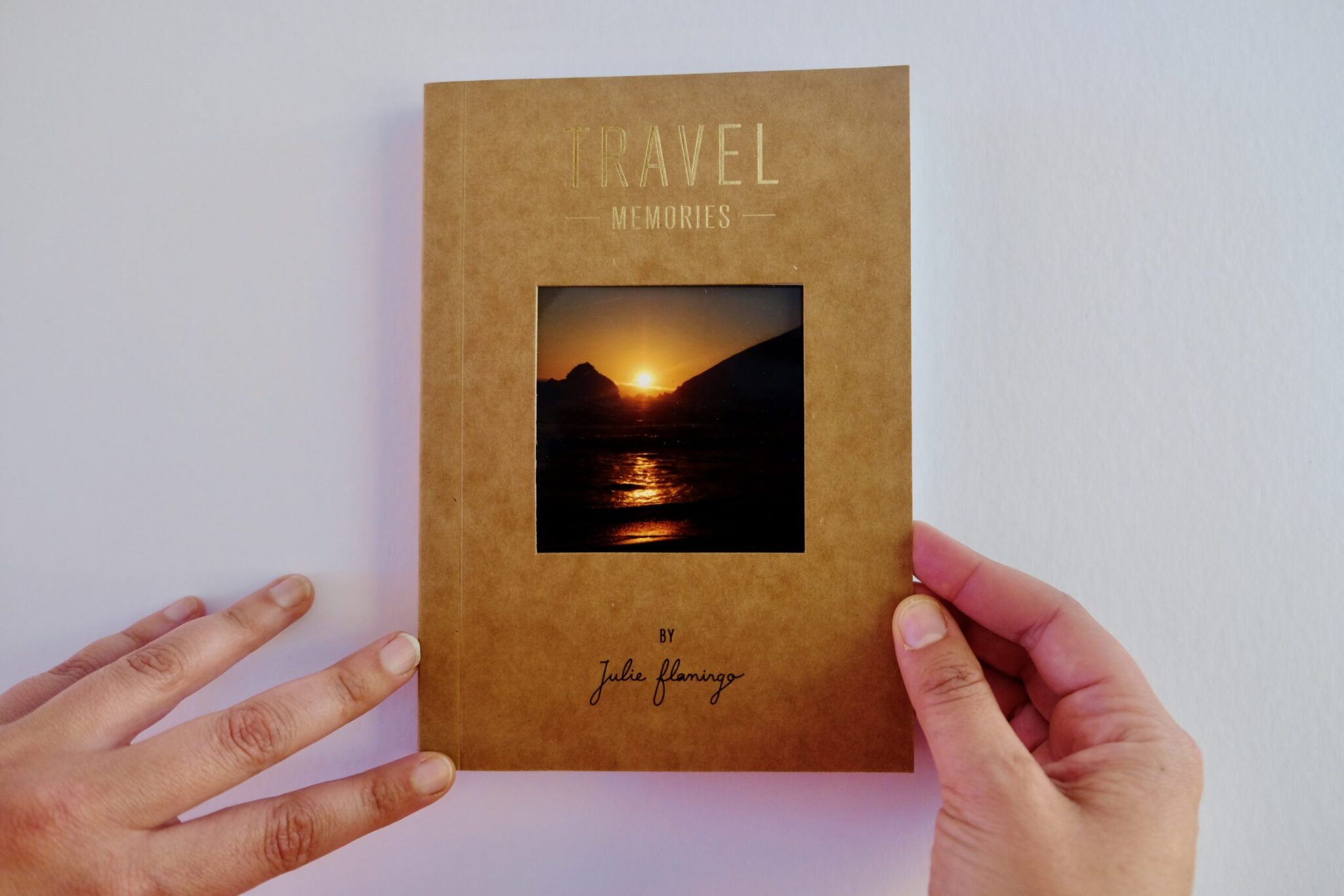Carnet de voyage by Julie Flamingo: Papeterie et Voyage par les sens