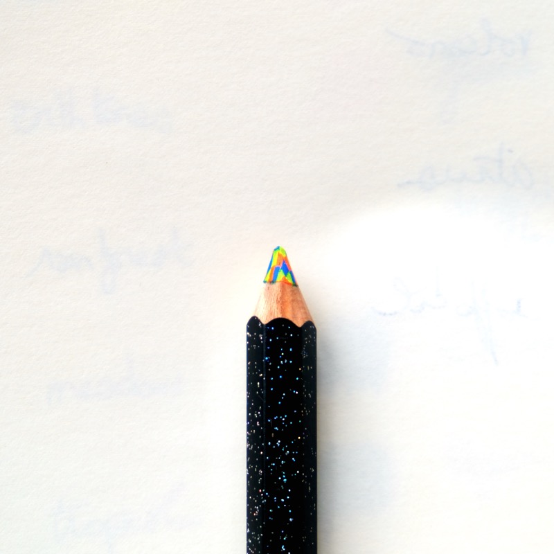 Crayon Magic à mine multicolore Cité du design