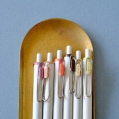 Stylos Gel Mitsubishi UNI Ball One Night Cafe