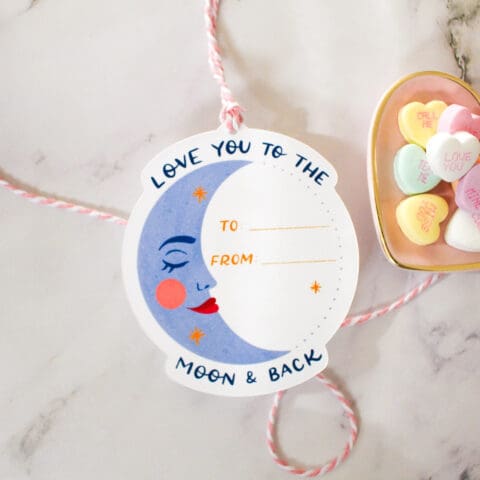 Etiquettes To the Moon