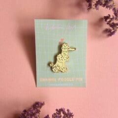 Pin's Caniche