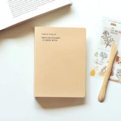Album de Rangement à Stickers Milk Tea