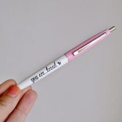 Stylo Bic You Are Loved