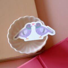Sticker Pigeon Love