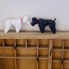 Bobblehead Caniches